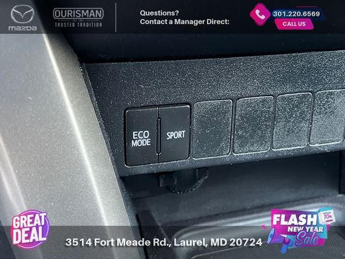 Used 2018 Toyota RAV4 Adventure image 25