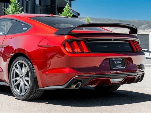 Used 2016 Ford Mustang GT RWD image 13