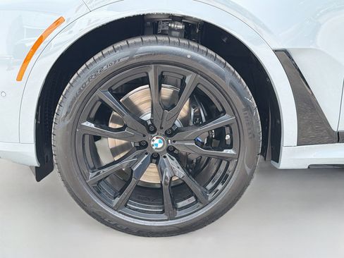 New 2027 BMW X7 xDrive40i w/ M Sport Package AWD/4WD image 44