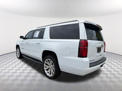 Used 2020 Chevrolet Suburban LT RWD image 7