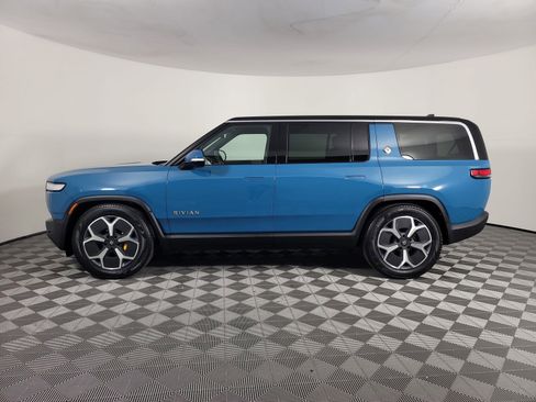 Used 2024 Rivian R1S Adventure AWD/4WD image 2