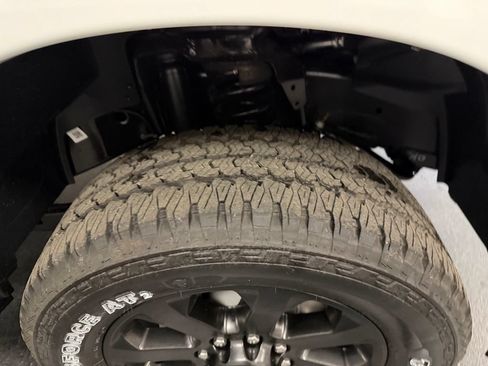 New 2026 RAM 2500 Tradesman AWD/4WD image 12