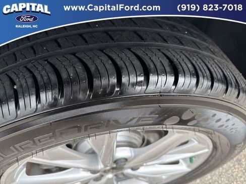 Used 2023 Audi Q3 2.0T Premium image 14