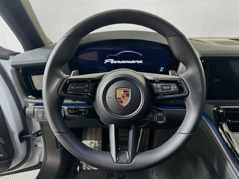 Certified 2025 Porsche Panamera RWD image 14