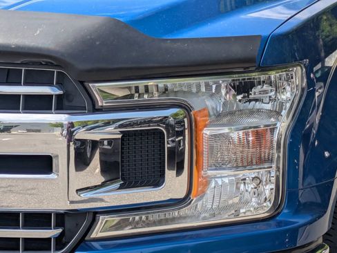 Used 2018 Ford F150 XLT w/ Equipment Group 301A Mid AWD/4WD image 10