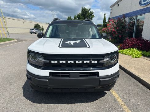 Used 2023 Ford Bronco Sport Outer Banks w/ Tech Package AWD/4WD image 9