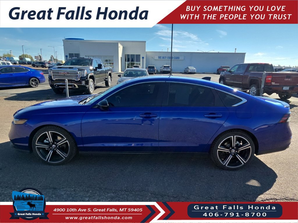 Used 2025 Honda Accord Sport image 4