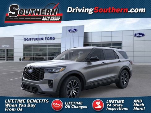 New 2025 Ford Explorer ST-Line image 1