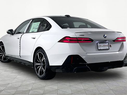 New 2026 BMW 540i xDrive w/ M Sport Package image 5