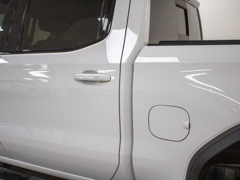 Used 2019 GMC Sierra 1500 AT4 w/ AT4 Premium Package image 17