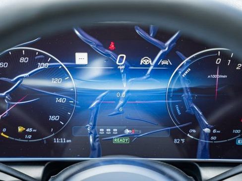 New 2025 Mercedes-Benz GLC 350e 4MATIC image 40