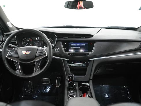 Used 2023 Cadillac XT5 Sportv AWD/4WD image 16