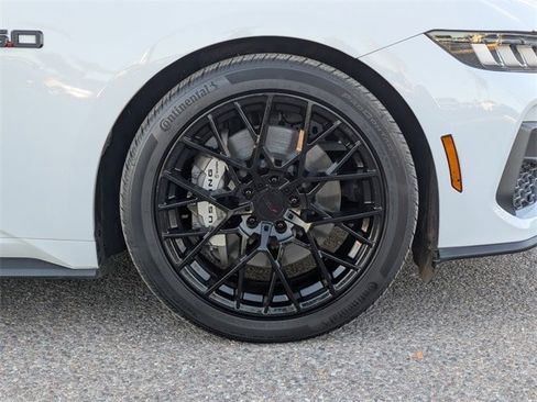 Used 2024 Ford Mustang GT Premium image 10