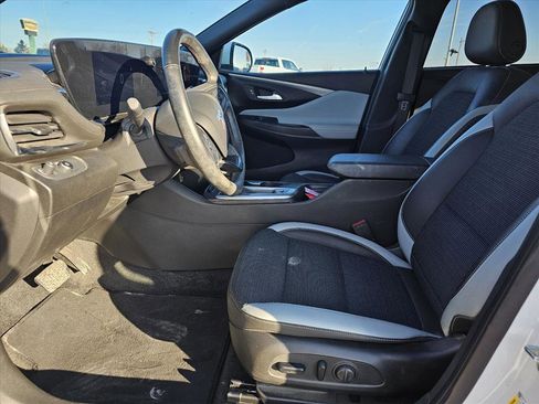 Used 2024 Buick Envista Preferred w/ Convenience I Package image 13