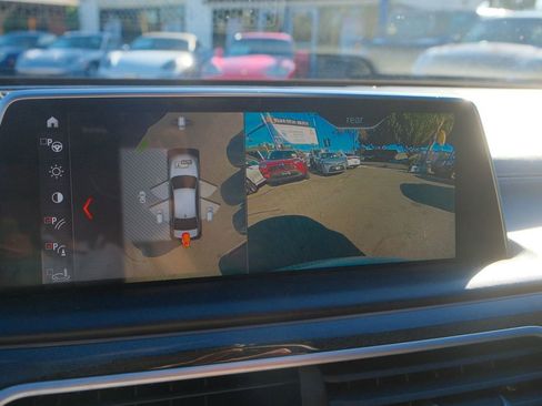 Used 2019 BMW 750i 750i MSport image 21