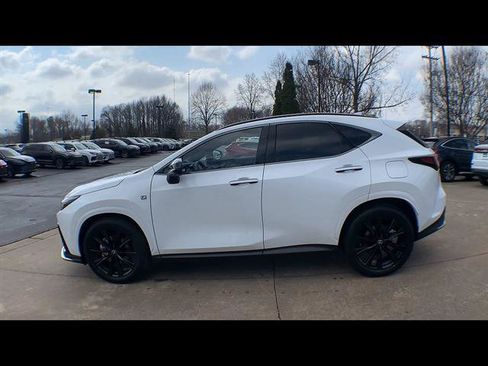 Used 2026 Lexus NX 450h+ F Sport AWD/4WD image 5