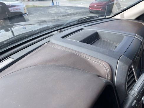 Used 2018 Ford F450 Limited image 39