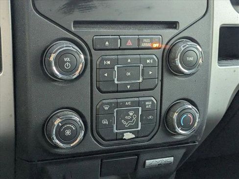 Used 2014 Ford F150 XLT w/ Equipment Group 301A Mid image 10