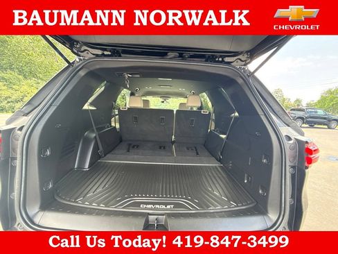 Used 2023 Chevrolet Traverse LS w/ Safety Package FWD image 34