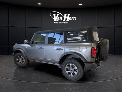 Used 2022 Ford Bronco Big Bend image 3