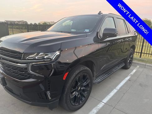 Used 2022 Chevrolet Tahoe RST w/ Sport Performance Package AWD/4WD image 2