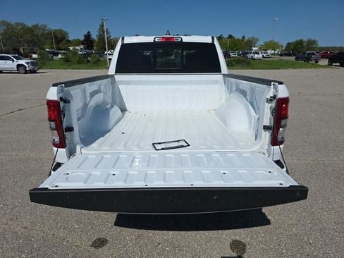 Used 2023 RAM 1500 Big Horn AWD/4WD image 9