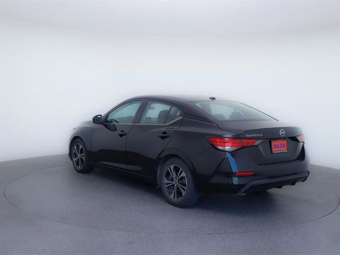 Used 2023 Nissan Sentra SV image 4