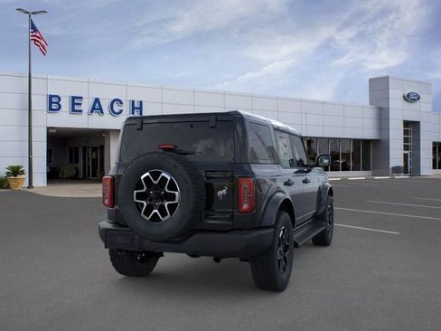 New 2026 Ford Bronco Outer Banks AWD/4WD image 8