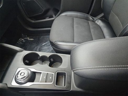 Used 2023 Ford Escape SE w/ Class II Trailer Tow Package image 11