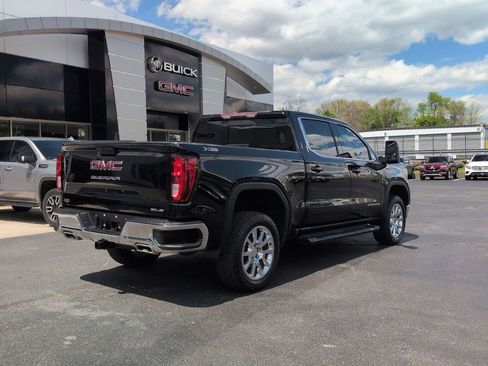 Used 2020 GMC Sierra 1500 SLE w/ SLE Value Package AWD/4WD image 5