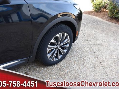 Used 2024 Buick Envision Preferred AWD/4WD image 12
