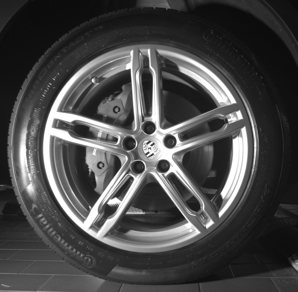 Used 2021 Porsche Macan AWD/4WD image 26