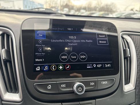 Used 2024 Chevrolet Malibu LT w/ Sport Edition image 16