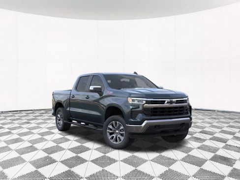 New 2026 Chevrolet Silverado 1500 LT w/ Z71 Off-Road Package AWD/4WD image 9