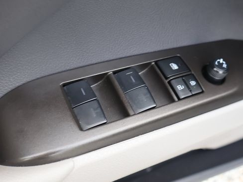 Used 2023 Toyota Camry LE FWD image 10