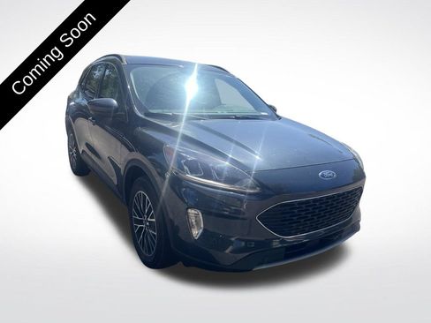 Used 2022 Ford Escape SEL w/ Technology Package FWD image 3