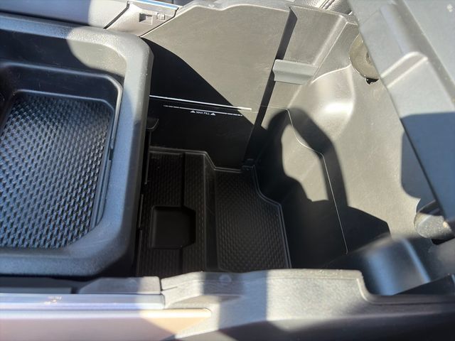 Used 2021 RAM 1500 Laramie AWD/4WD image 28