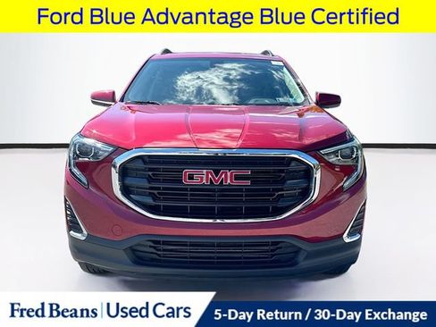 Used 2021 GMC Terrain SLE w/ Driver Convenience Package AWD/4WD image 2