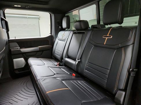 Used 2024 Ford F450 Platinum w/ FX4 Off-Road Package image 24