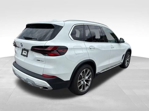 Used 2026 BMW X5 xDrive40i AWD/4WD image 5