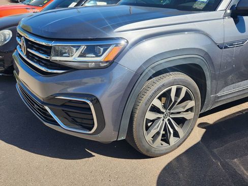 Used 2020 Volkswagen Atlas Cross Sport SEL R-Line image 6