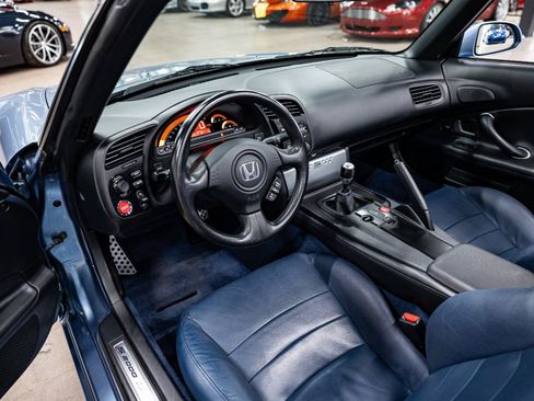 Used 2006 Honda S2000 image 10