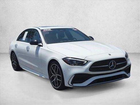 Used 2024 Mercedes-Benz C 300 Sedan image 4