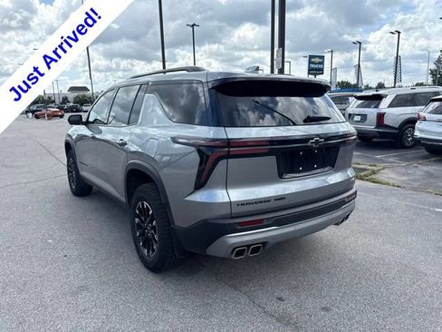 Used 2025 Chevrolet Traverse Z71 w/ Driver Confidence Package AWD/4WD image 5
