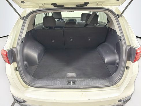 Used 2021 Kia Sportage LX FWD image 27
