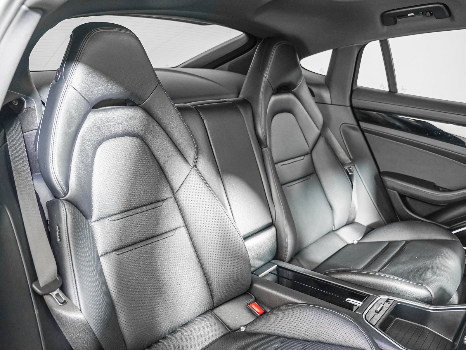 Certified 2023 Porsche Panamera 4 AWD/4WD image 6