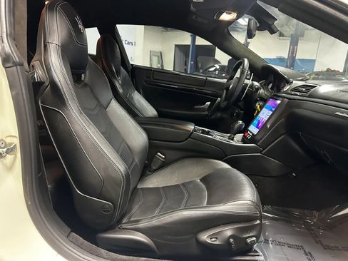 Used 2014 Maserati GranTurismo MC RWD image 14