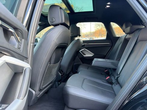 Used 2025 Audi Q3 2.0T Premium image 19