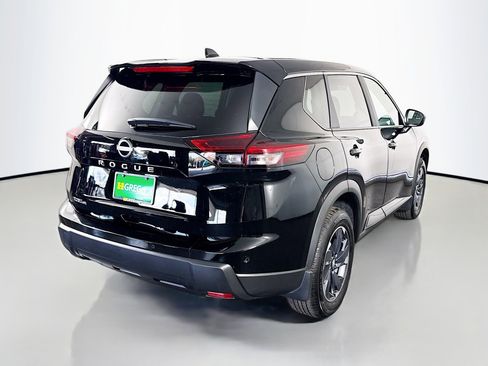 Used 2026 Nissan Rogue SV image 10