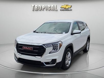 Used 2024 GMC Terrain SLE